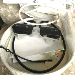 ソニー SONY スポーツイヤホン型ウェアラブルデバイス スマー...