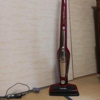 【ジャンク】要バッテリー交換エレクトロラックス掃除機エルゴラピー...