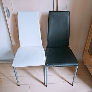 ダイニングチェア 黒 白 椅子 