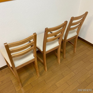 IKEA 椅子３つ　ウッド