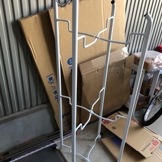 【無料】ウォーターサーバーラック
