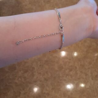 高品質1900→1500お値引！16金&本ロジウム幸福のコイン2連ブレスレットの画像