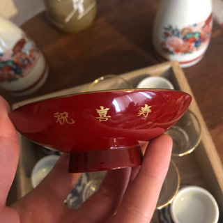 徳利とお猪口セットと盃ですの画像