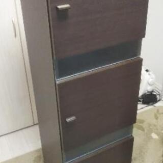 取引中【商品名】キャビネット　/　戸棚