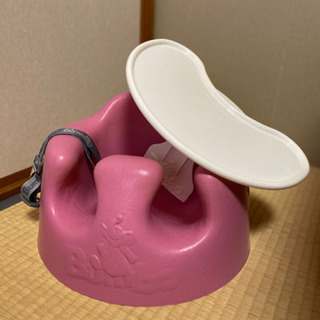 バンボ（Bumbo） ベビーソファ プレートレイセット｜グレープ...