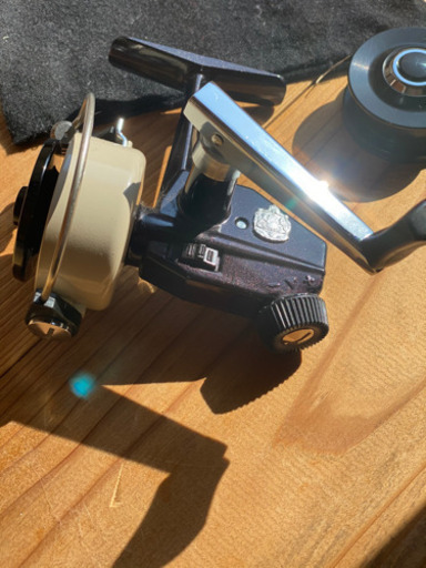 新品未使用　アブガルシアカーディナル33xスピニングリール