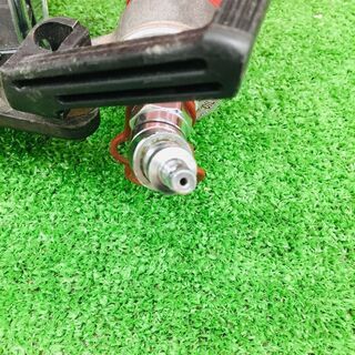 MAX HN-65Z1 高圧釘打ち機 【リライズ野田愛宕店】【店頭取引限定】【中古】【管理番号：ITOOBWENQ8V8】の画像