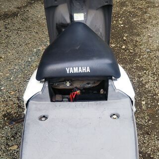 ヤマハ ギア 50cc 中古 ｽｸｰﾀｰ ｾﾙ付 現状渡しです。(廃車証明証有)〈代理出品〉の画像