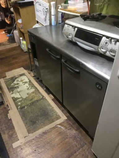 星崎　120幅の台下冷蔵庫