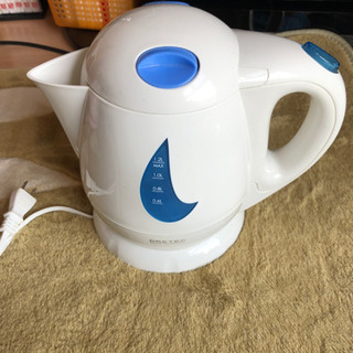 （保留中）電気湯沸かし器