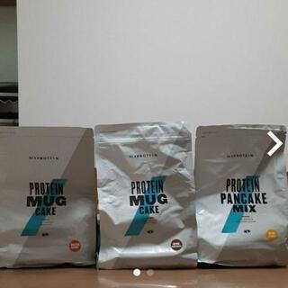 マイプロテイン マグケーキ キャラメル＆ナチュラルチョコ 各1kg ＆パンケーキミックス ゴールデンシロップ1kgの画像