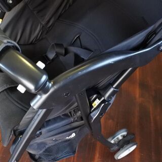 【数量限定純正レインカバー付】アップリカ　マジカルエアー　ハイシート3.1kg　ブラック（BK）　背面式　ベビーカーB型　バギー　Apricaの画像