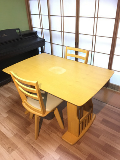 ＜再値下げ＞ダイニングテーブル3点セット  伸長式　折りたたみ式