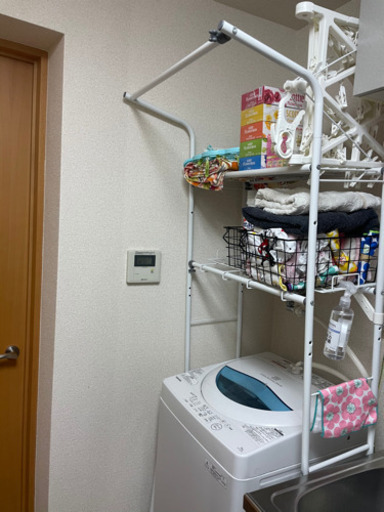 ※引き渡し者決定※ランドリー ラック(タオル掛け付き)