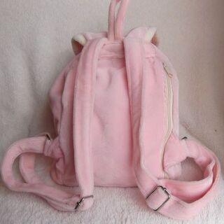ピンク　可愛いふんわりリュック　新品未使用の画像
