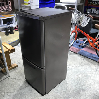 【リサイクルショップ八光　安心の3か月保証　旧鹿児島市内配達・設置無料】パナソニック Panasonic NR-B149W-T [冷蔵庫 （138L・右開き） 2ドア マホガニーブラウン]　2016年製の画像