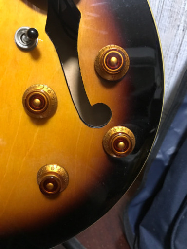 Epiphone dot sunburst とiRig2のセット