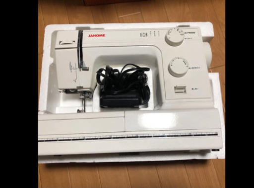 ジャノメ レザークラフト対応 パワフル 電動ミシン LC7500 レザー針 レザー押さえ 標準装備 LC-7500