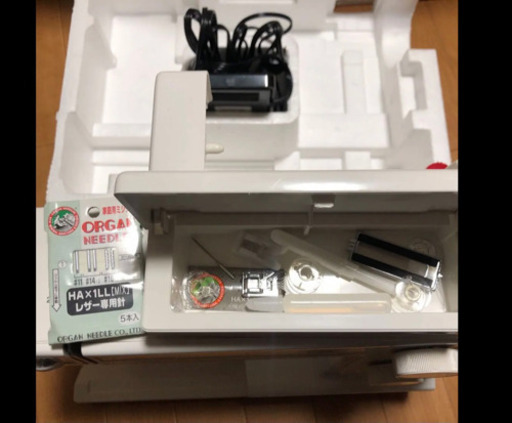 ジャノメ レザークラフト対応 パワフル 電動ミシン LC7500 レザー針 レザー押さえ 標準装備 LC-7500