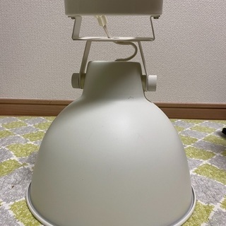 ライト　天井用　新品電球付　100円