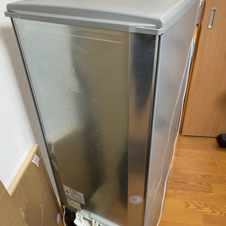 137L 冷蔵庫の画像
