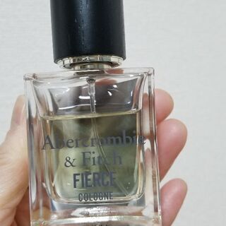 アバクロ 香水 フィアース