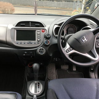 ホンダ　フィット　ブラック　車検令和３年11月の画像