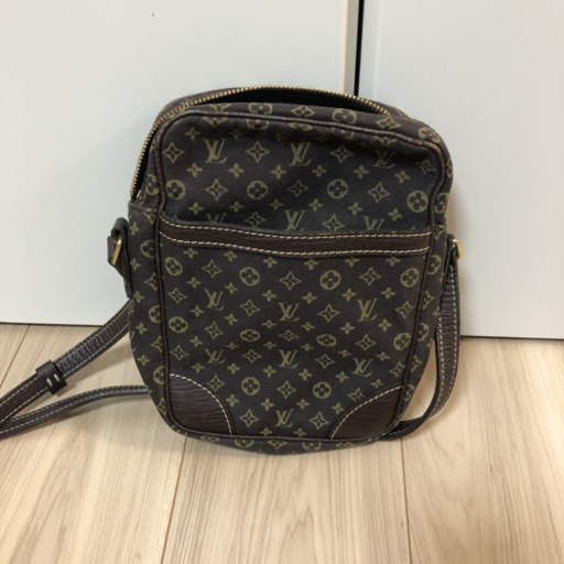 ルイヴィトン　ショルダーバッグ