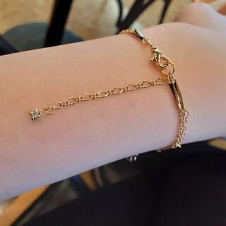 新品　透かし薔薇ブレスレット最高級鍍金デザインチェーン使用の画像