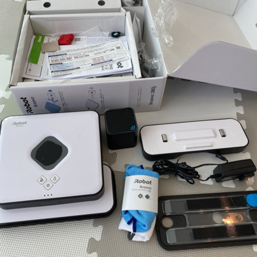 IROBOT ブラーバ380J 床拭きロボット  ジャパネットたかたで2020年8月購入。長期保証付きです。 29,800円➕税  一度のみ使用。 元箱に入れて発送予定です。  color: WHITE クリーナコードタイプ: コードレス クリーナ・タイプ3: ロボットタイプ  #IROBOT  IROBOT ブラーバ380J  color: WHITE クリーナコードタイプ: コードレス クリーナ・タイプ3: ロボットタイプ  #IROBOT #IROBOT