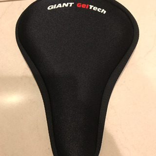 GIANT サドルカバー　GEL TECH