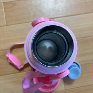 キッズ保温水筒の画像
