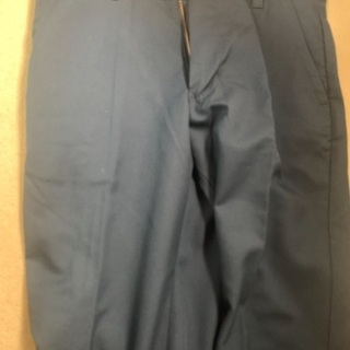 Mサイズ ズボン 未使用  紺色の画像