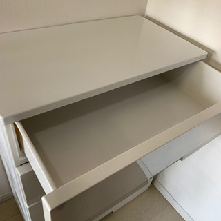 【本日お引き取りに来て頂ける方限定】衣装ケース　白の画像