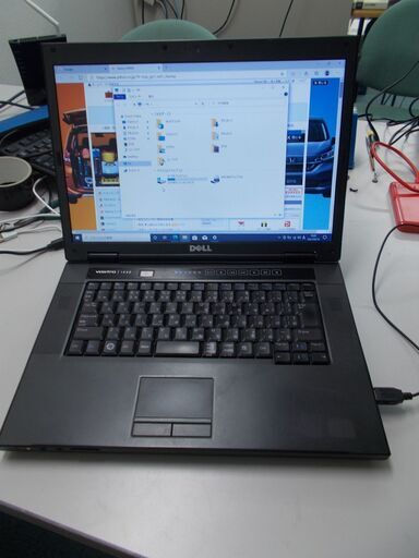 中古　15.6インチ液晶ノートパソコン　VOSTRO　1520