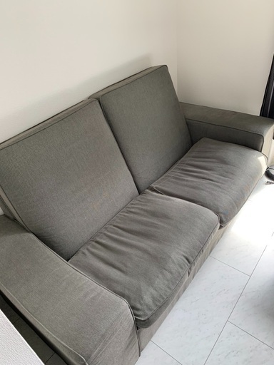 美品短期間使用！IKEAの2人掛けソファ