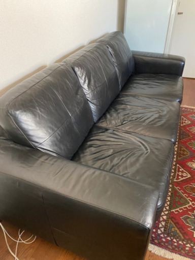 【4月10日AM引取限定価格】【定価10万円】IKEA イケア ソファ 3人掛け 本革 3シーター SKOGABY 黒 皮張り