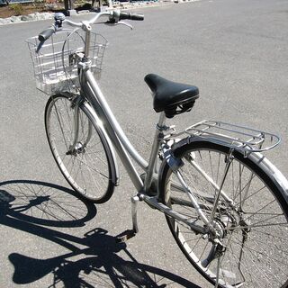 ブリジストン　アルベルト　27インチ　シルバー　3年間使用　6000円で。の画像