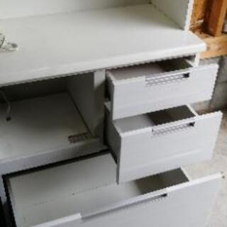 食器棚　カップボートの画像