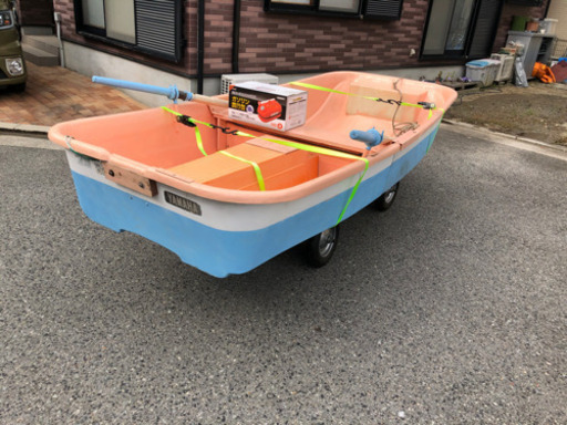 2分割ボート（２馬力船外機＋おまけ付き）