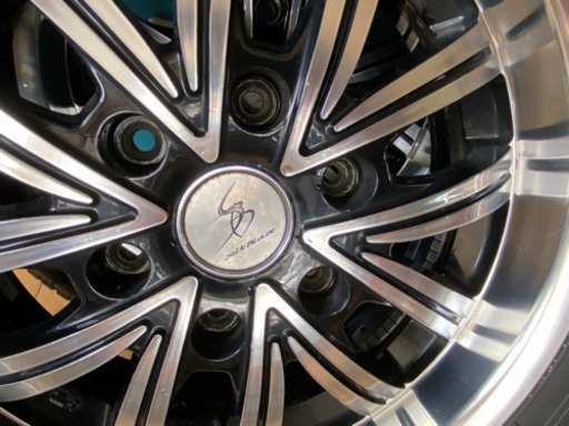 ハイエース　17インチタイヤ・ホイール