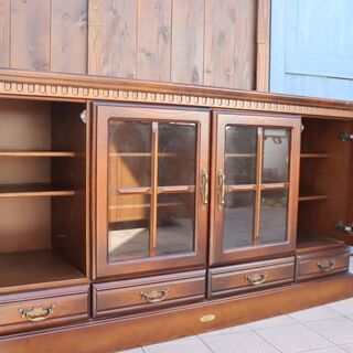 IDF太田長のATLANTA(アトランタ)シリーズのサイドボードです。収納力も