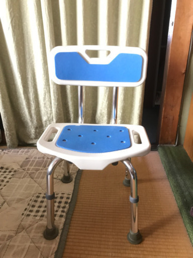⑧介護浴室用椅子(美品)