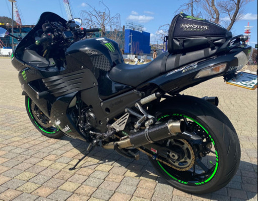 大型バイク　カワサキKawasaki ZZR1400 ZX14 モンスター仕様！ガラスコーティング車　カスタム多数！
