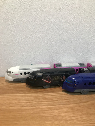 プラレール【ラピート】セット　ピーチver.(ハッピーライナー)・STAR WARS ver.・ノーマルver.