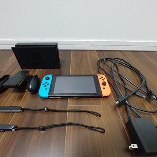 Nintendo Switch　本体　箱つきの画像