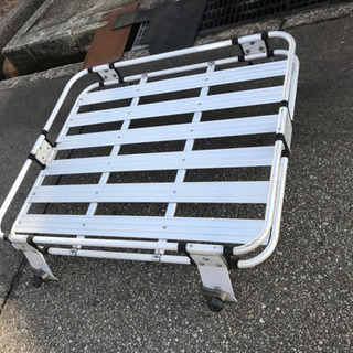 ジムニー JA11 に付いていたルーフキャリアの画像