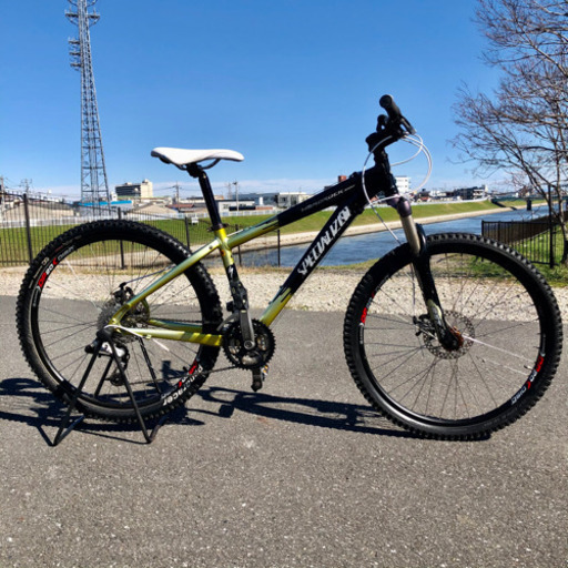 Specialized Hardrock マウンテンバイク 4591