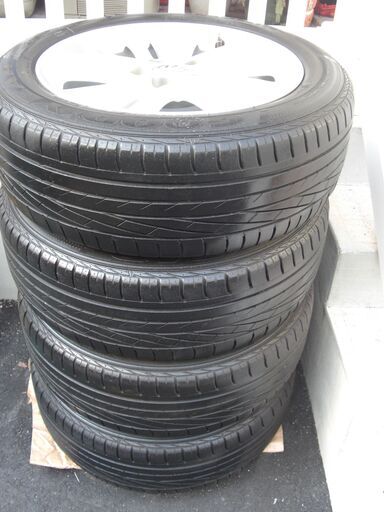 トヨタレクサスホイール付タイヤ5穴215/55R/17 94Wグッドイヤー４本セット
