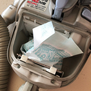 ナショナル　2002年　古い掃除機の画像